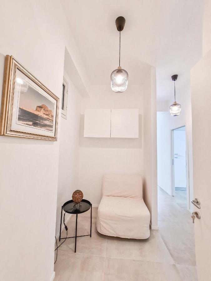 Holy Dove By Wonderful Italy Apartment Чефалу Екстериор снимка