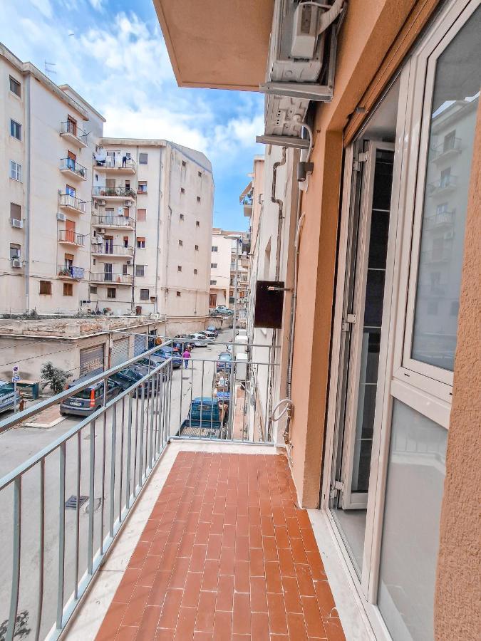 Holy Dove By Wonderful Italy Apartment Чефалу Екстериор снимка